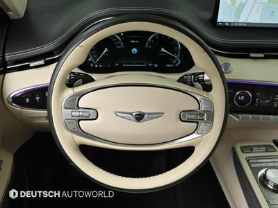 2021 Genesis GV70 — миниатюра 14