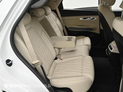 2021 Genesis GV70 — миниатюра 13