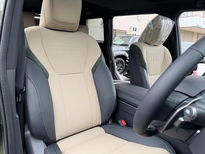 صورة مصغرة 15 لـ 2025 Lexus GX
