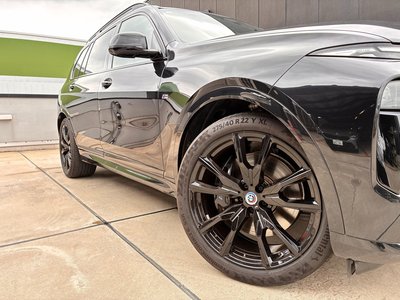 BMW X7 - 10