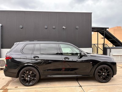 BMW X7 - 7