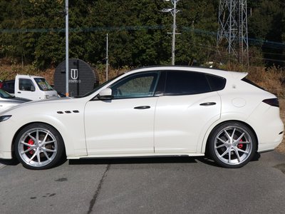 MASERATI LEVANTE - 8