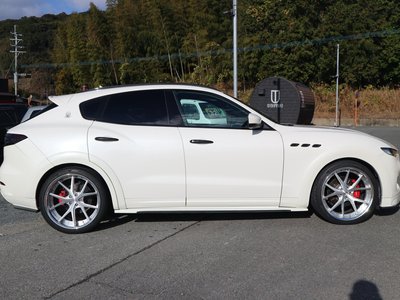 MASERATI LEVANTE - 4