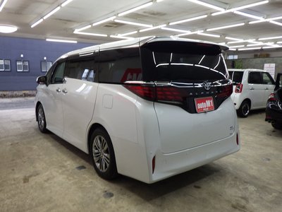 TOYOTA ALPHARD - 9