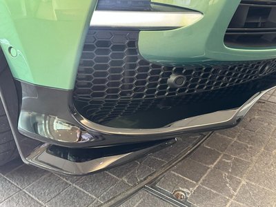 2023 Aston Martin DBX — миниатюра 14