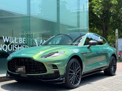 2023 Aston Martin DBX — миниатюра 28