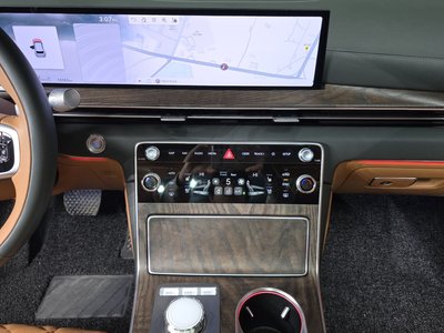 2024 Genesis GV80 — миниатюра 15