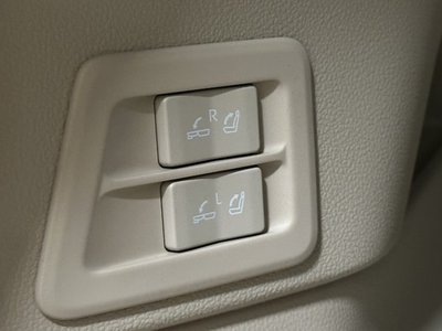2023 Toyota LAND CRUISER 300 缩略图 26