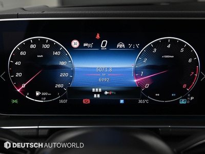 MERCEDES-BENZ GLS - 8