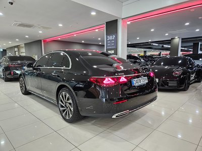 MERCEDES-BENZ E-CLASS - 4