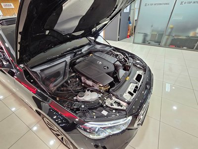 MERCEDES-BENZ E-CLASS - 7