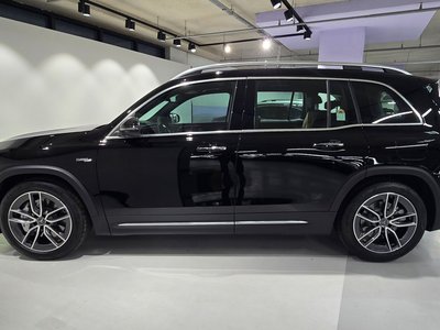 MERCEDES-BENZ GLB - 8