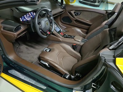 صورة مصغرة 16 لـ 2023 Lamborghini HURACAN