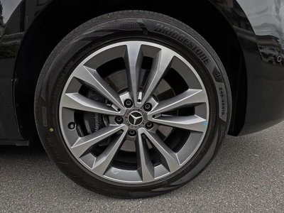 صورة 9 لـ 2020 Mercedes-BENZ V-CLASS