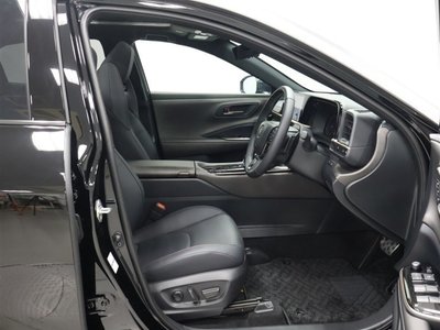 2025 Toyota CROWN SPORT 缩略图 17
