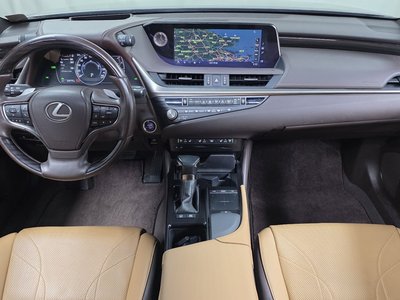 صورة 5 لـ 2021 Lexus ES