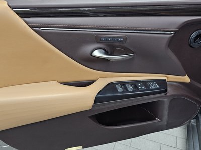 2021 Lexus ES 缩略图 14