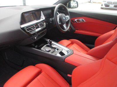 صورة مصغرة 32 لـ 2024 BMW Z4