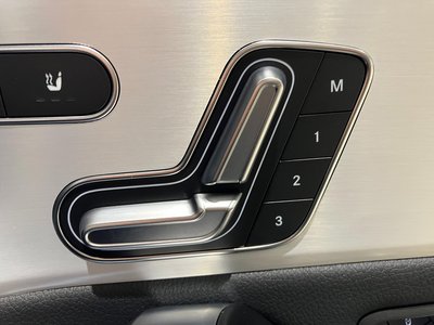 2025 Mercedes-BENZ A-CLASS — миниатюра 13
