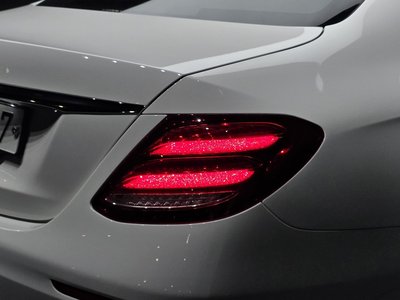 2019 Mercedes-BENZ E-CLASS 缩略图 26