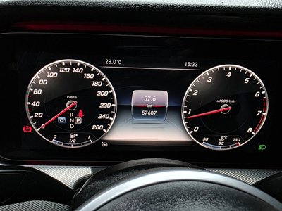 صورة 9 لـ 2019 Mercedes-BENZ E-CLASS