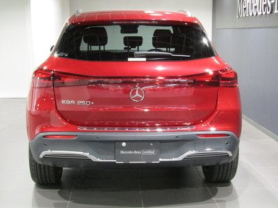 MERCEDES-BENZ EQA - 4