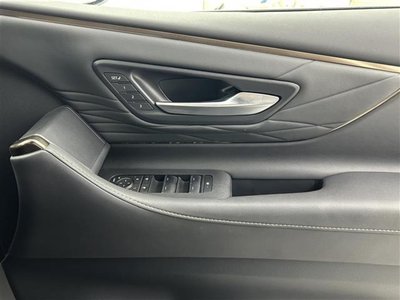 TOYOTA ALPHARD - 10