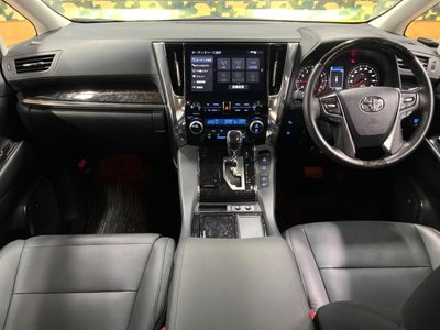 TOYOTA ALPHARD - 2