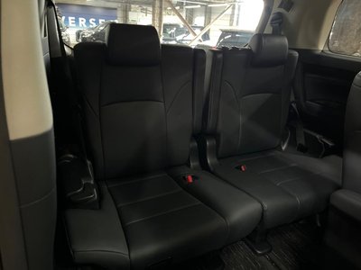 TOYOTA ALPHARD - 10