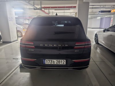 GENESIS GV80 - 3