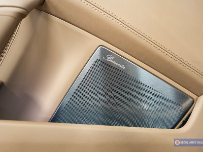 PORSCHE 911 TARGA - 9