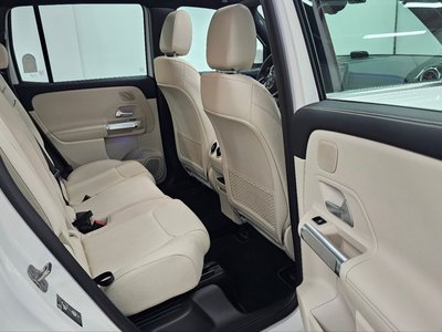 صورة 10 لـ 2025 Mercedes-BENZ EQB