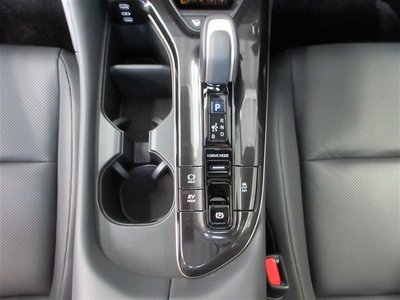 صورة مصغرة 18 لـ 2024 Toyota CROWN SPORT