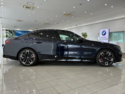 BMW I5 - 3