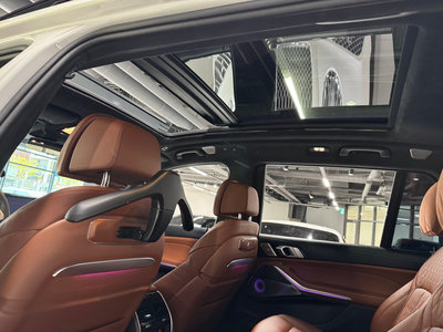 2023 BMW X7 thumbnail 13