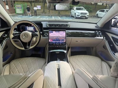 MERCEDES-BENZ S-CLASS - 9
