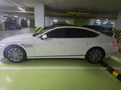 2025 Genesis G80 (RG3) 照片 4