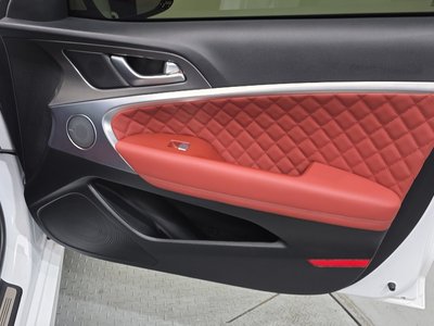 2023 Genesis THE NEW G70 — миниатюра 14