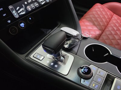 2023 Genesis THE NEW G70 — миниатюра 12