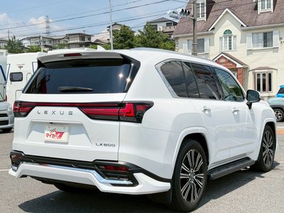 LEXUS LX - 8
