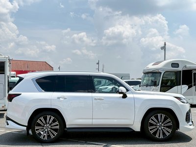 LEXUS LX - 6