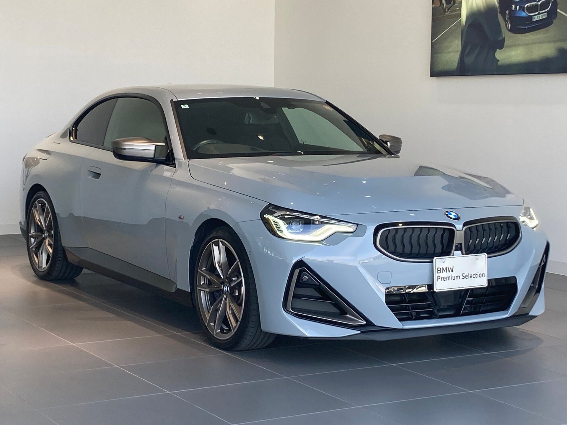 BMW 2 SERIES COUPE - View 1