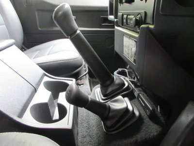 2015 LAND Rover DEFENDER — миниатюра 11