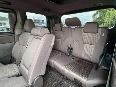 صورة 7 لـ 2025 Toyota ALPHARD