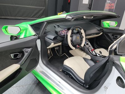 2017 Lamborghini HURACAN — фото 10