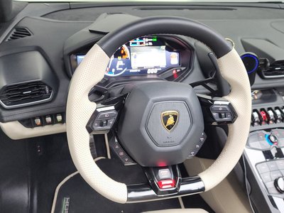 2017 Lamborghini HURACAN — миниатюра 13