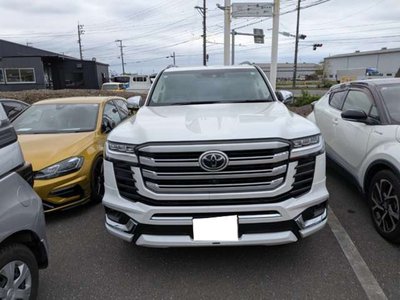 TOYOTA LAND CRUISER 300 - 2