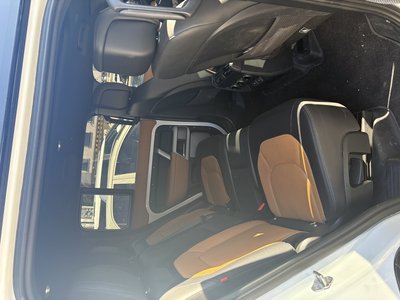 LAND ROVER DEFENDER - 3