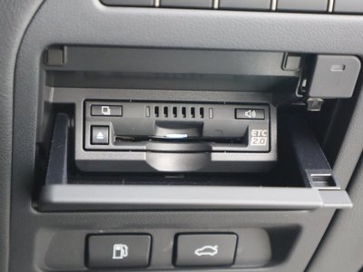 صورة مصغرة 21 لـ 2021 Lexus LS