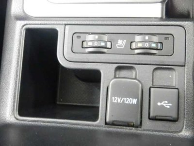 صورة مصغرة 40 لـ 2023 Toyota LAND CRUISER PRADO